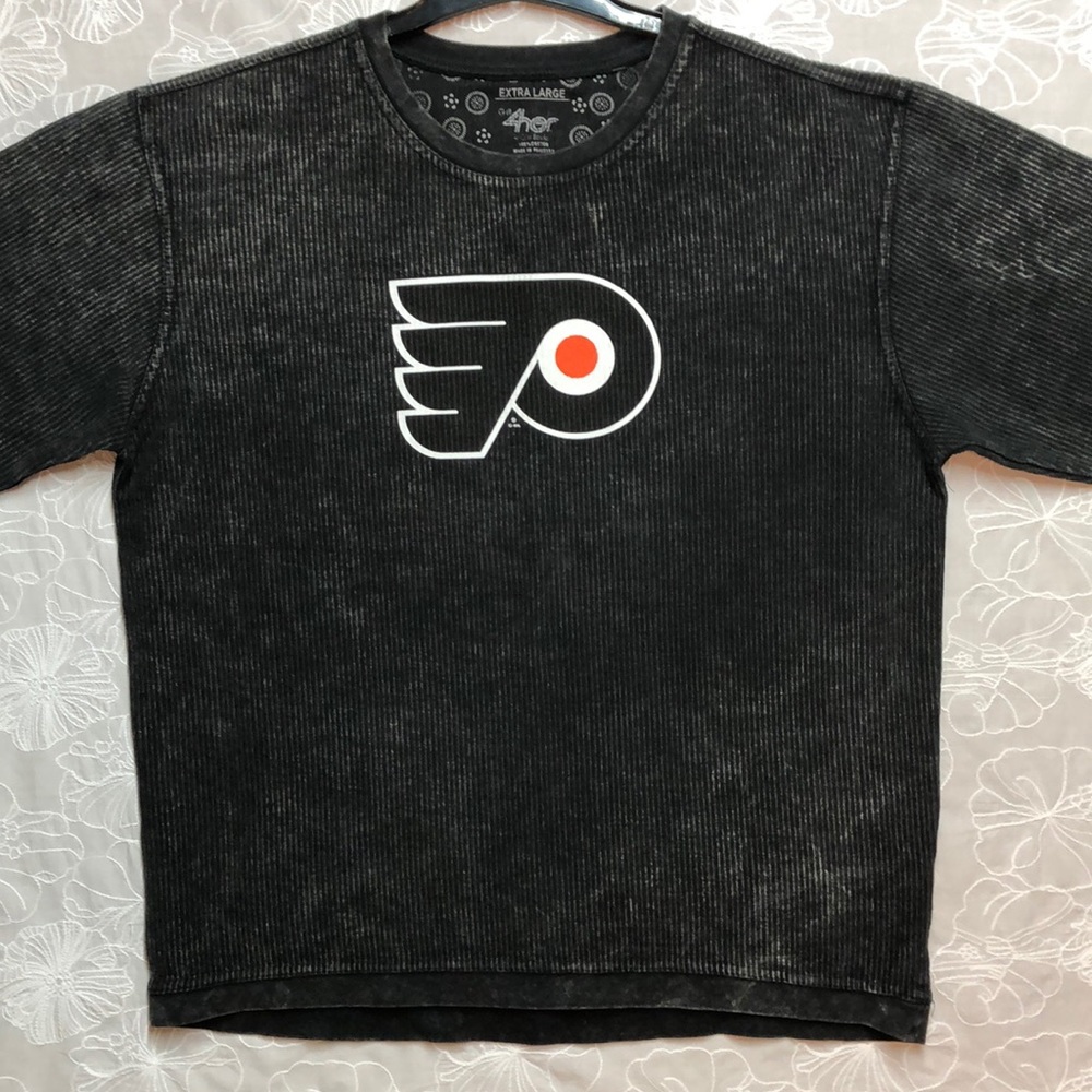 Philadelphia Flyers Crewneck Pullover